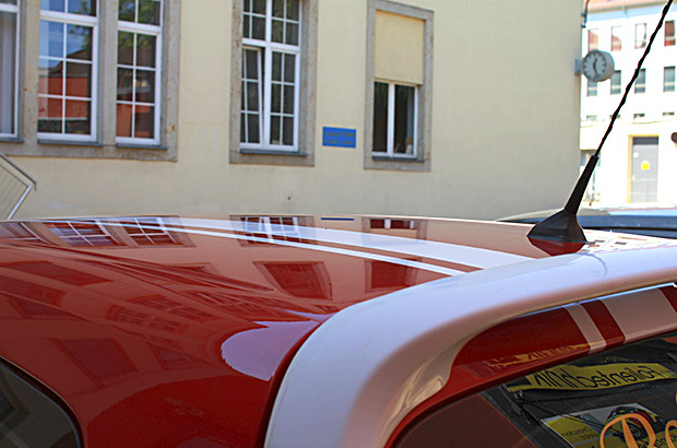 Designfolierung Ralleystreifen Renault